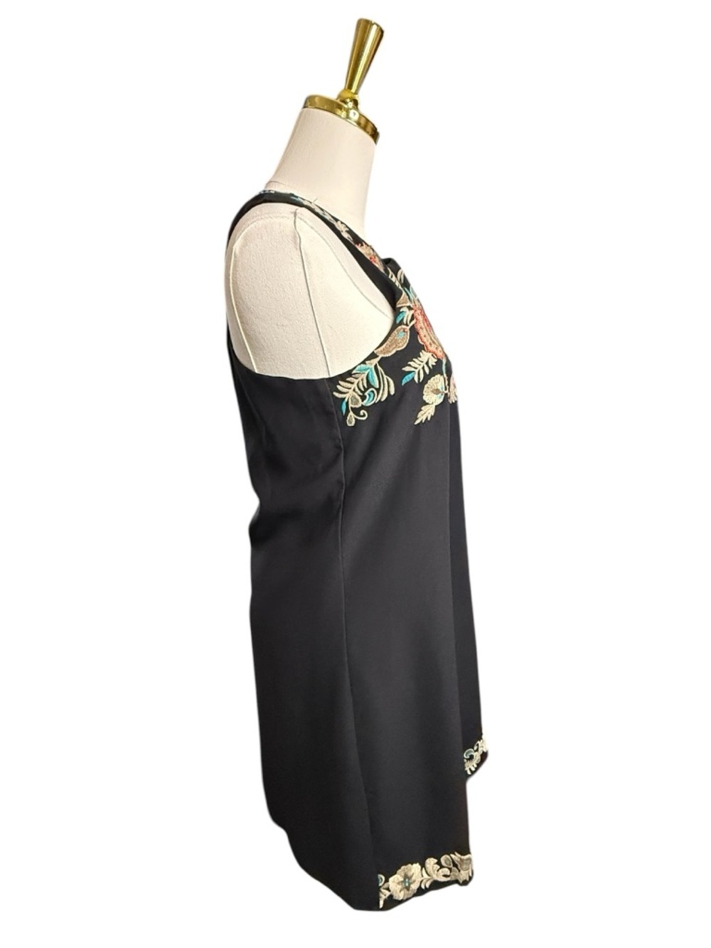 Blush Noir Black Embroidered Sleeveless Mini Dress with Floral Bead Accents Sz S - Picture 6 of 9